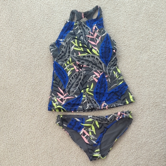 Athleta Swimwear Bundle - Picture 6 of 14